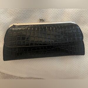 Elegant Black Crocodile-Embossed Clutch